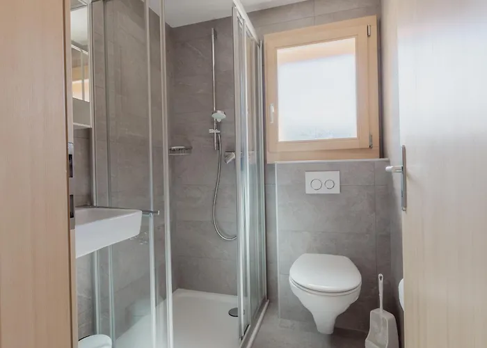 A 2 Minutes Des Remontees Mecaniques